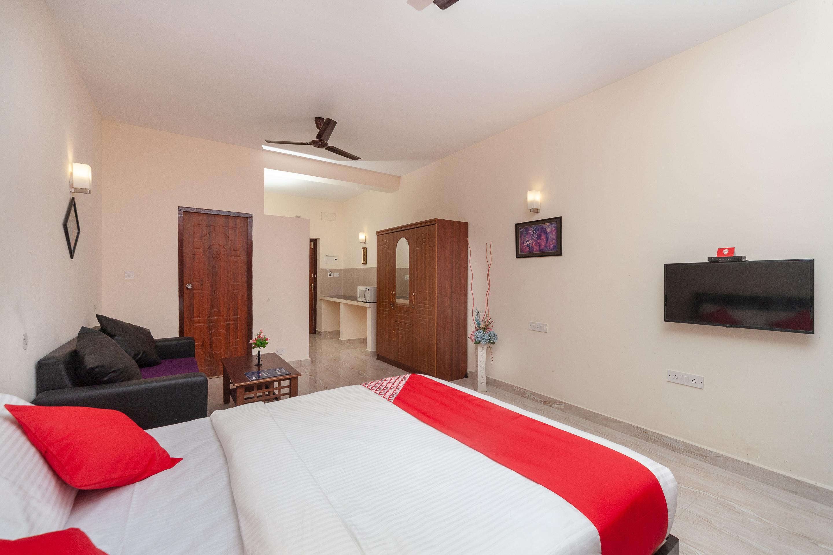 Oyo 22532 Purple Lake View Chennai Bagian luar foto