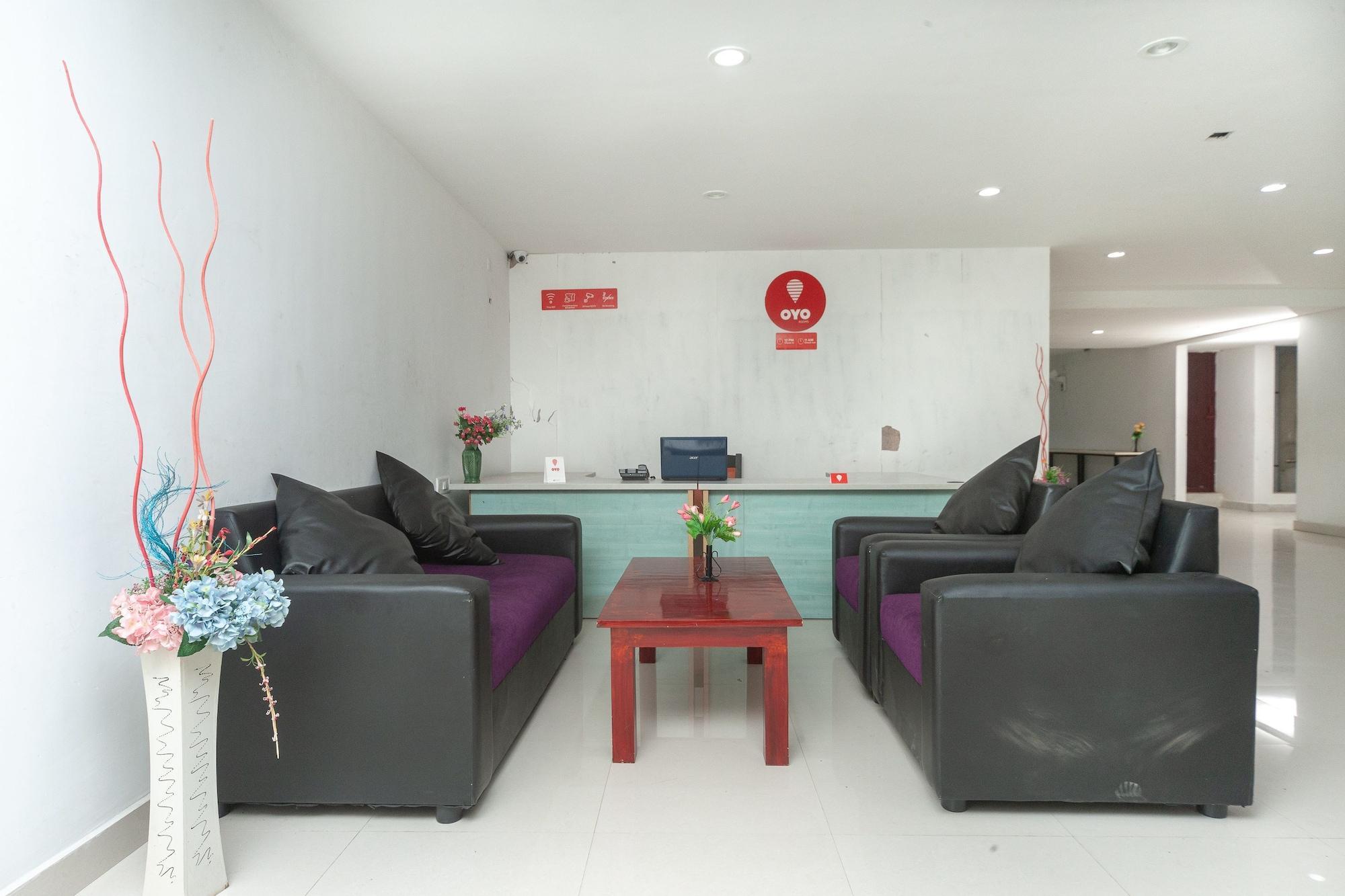 Oyo 22532 Purple Lake View Chennai Bagian luar foto